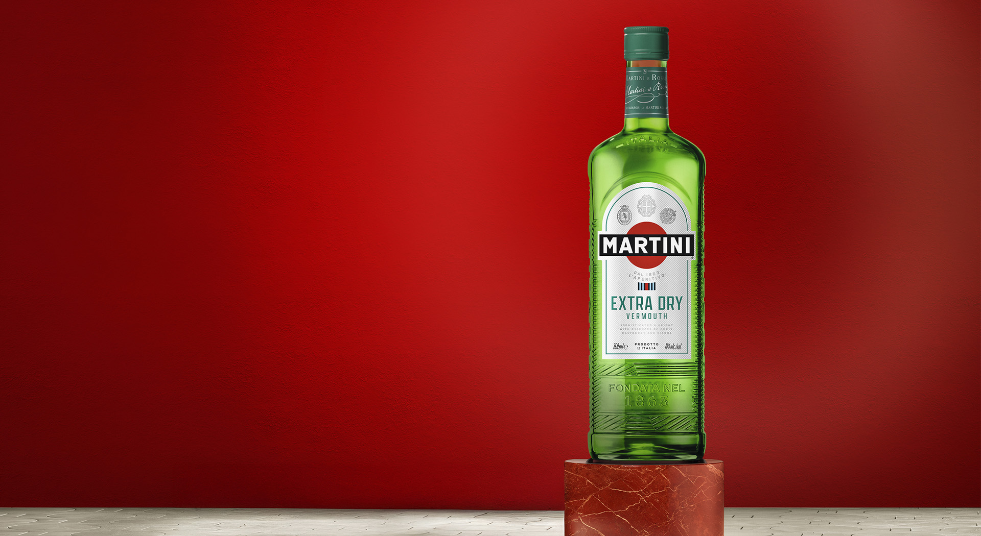 FY26_MARTINI_Website_ProductBanner_ExtraDry_750_14I5_DESKTOP